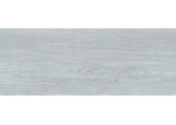 হালকা ধূসর রঙের কাঠের চেহারা সিরামিক ফ্লোর টাইলস 10 মিমি বেধ পরিধান প্রতিরোধী